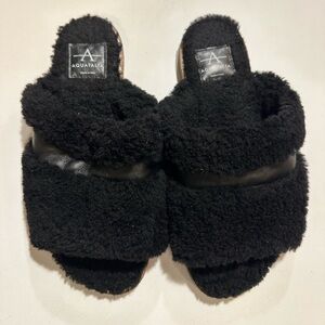 Aquatalia slipper sandals size 7.5